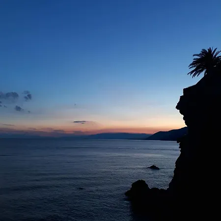 La Piccola Barca Daire Camogli